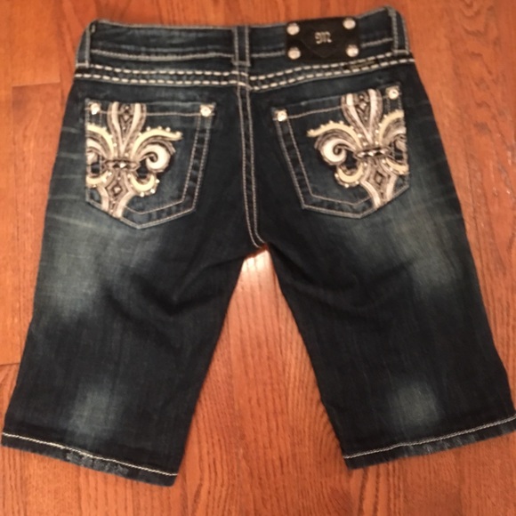 Miss Me Pants - Miss Me Bermuda Jean Shorts EUC